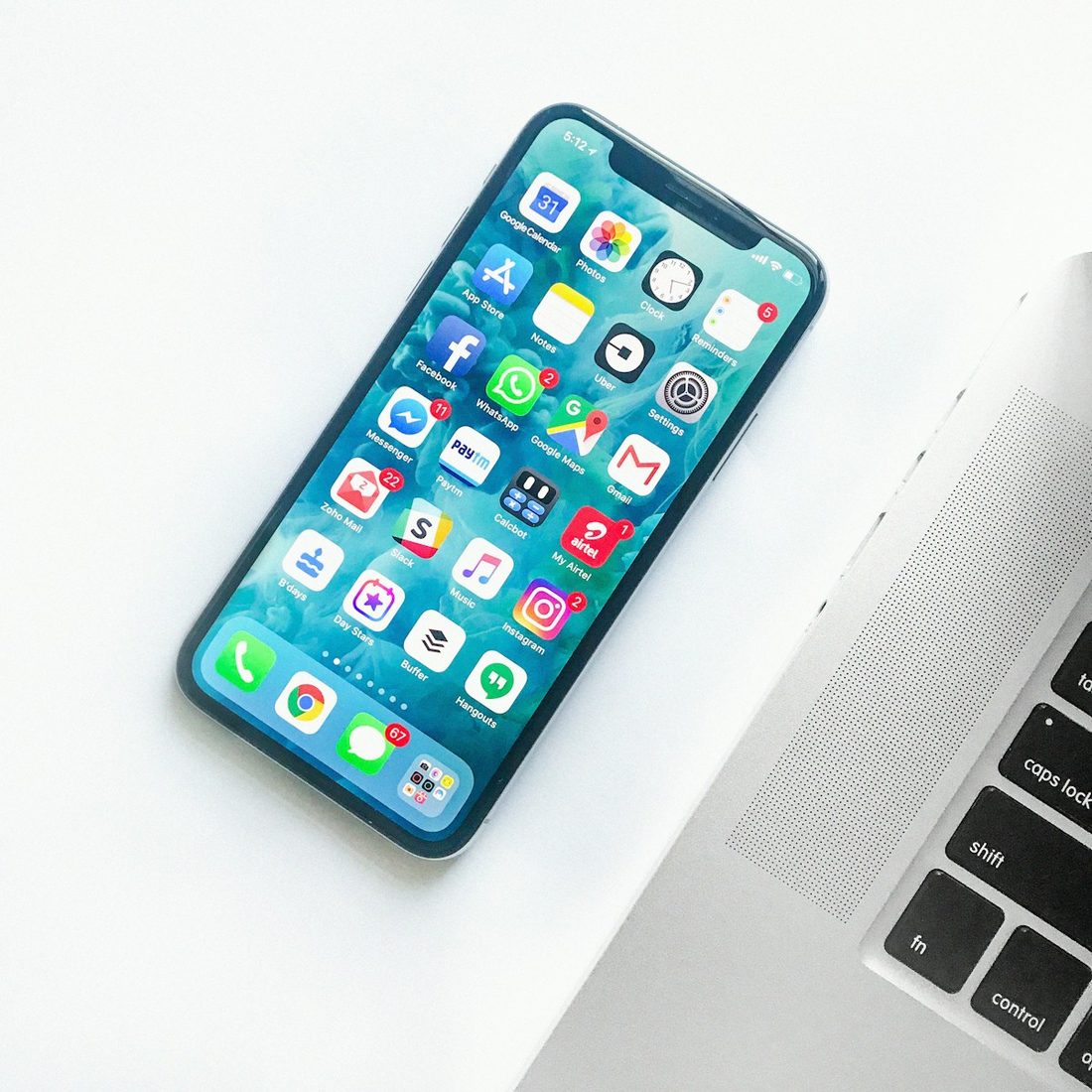 老虎机 APP 赛程与赛事列表界面示意